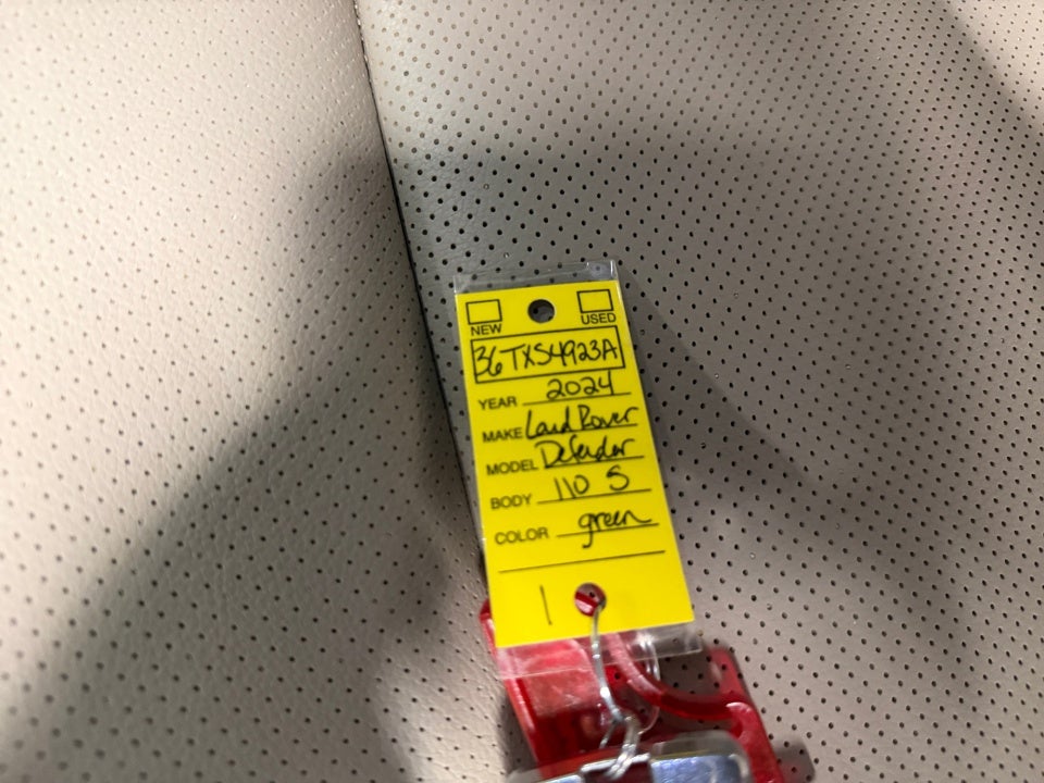 2024 Land Rover Defender 110 P400 S