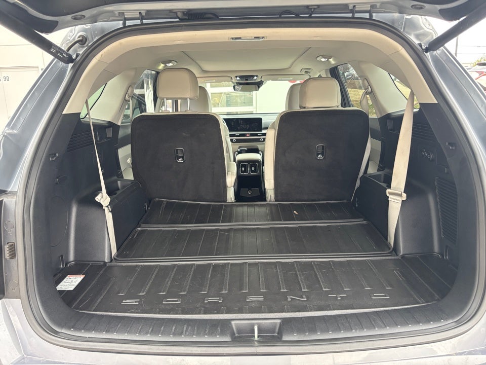 2025 Kia Sorento X-Line EX