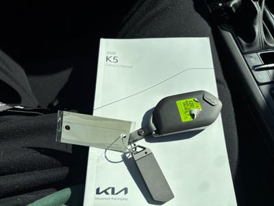 2025 Kia K5 LXS