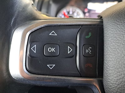 2020 RAM 1500 Laramie Crew Cab 4x4 6'4" Box