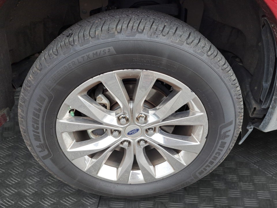 2017 Ford F-150 LARIAT