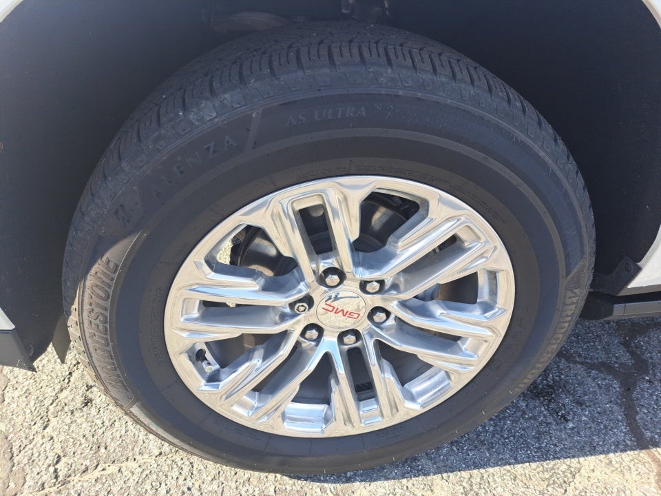 2021 GMC Yukon 4WD Denali