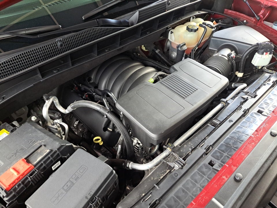 2022 GMC Sierra 1500 4WD Crew Cab Short Box SLT