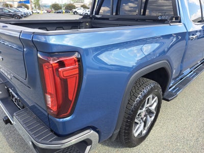 2024 GMC Sierra 1500 4WD Crew Cab Short Box SLT