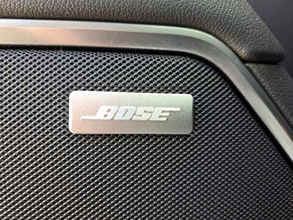 2024 GMC Sierra 1500 4WD Crew Cab Short Box SLT