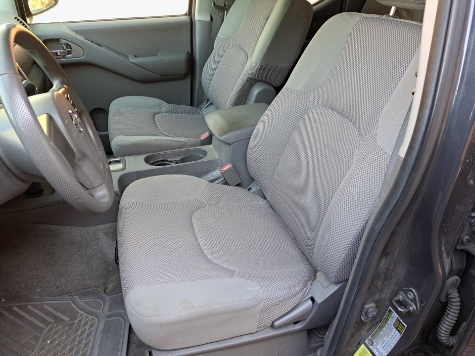 2010 Nissan Frontier SE