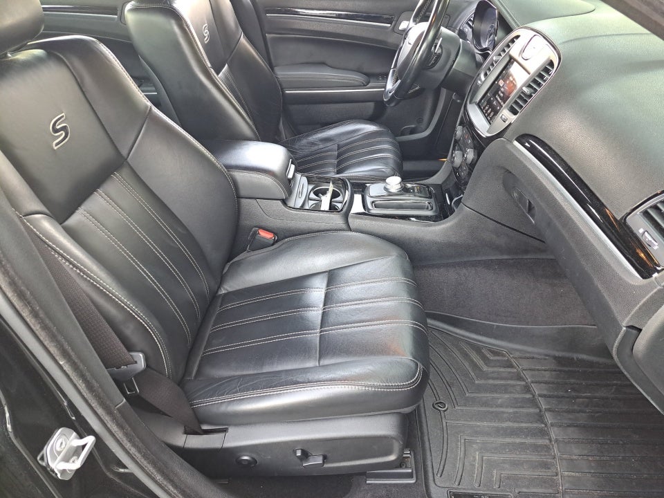 2018 Chrysler 300 300S