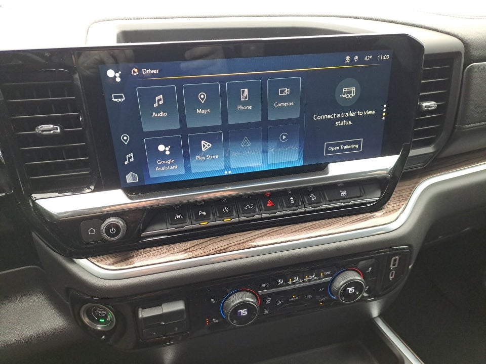 2022 Chevrolet Silverado 1500 4WD Crew Cab Short Bed RST