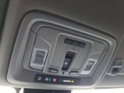 2022 Chevrolet Silverado 1500 4WD Crew Cab Short Bed RST