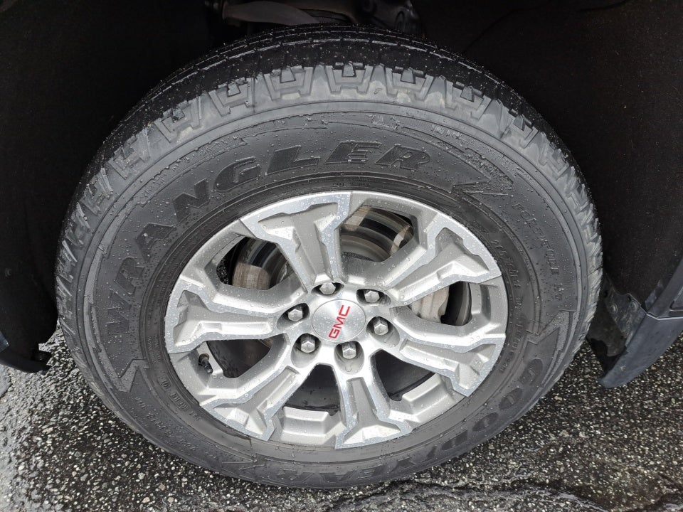 2020 GMC Sierra 1500 4WD Crew Cab Short Box SLT