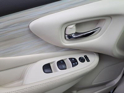 2017 Nissan Murano SV