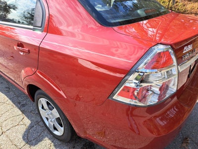 2011 Chevrolet Aveo 1LT