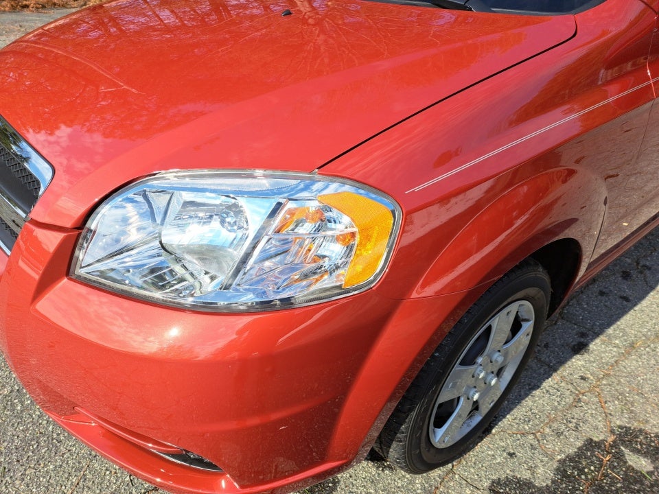 2011 Chevrolet Aveo 1LT