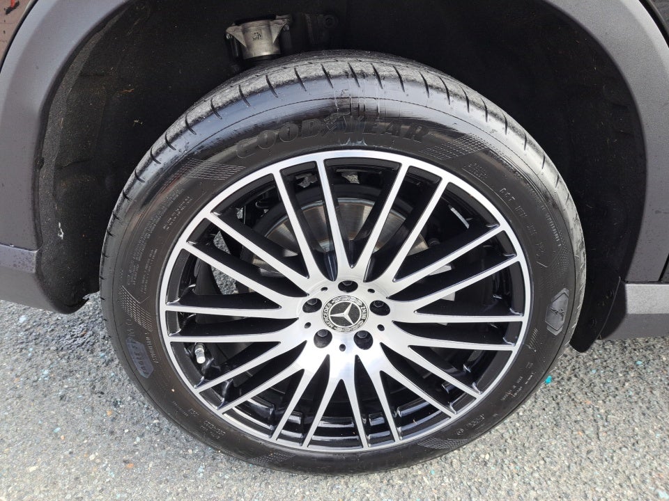 2024 Mercedes-Benz GLC 300 SUV