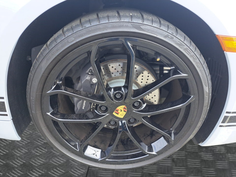 2024 Porsche 718 Cayman Style Edition