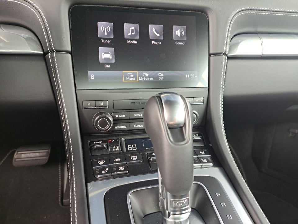 2024 Porsche 718 Cayman Style Edition