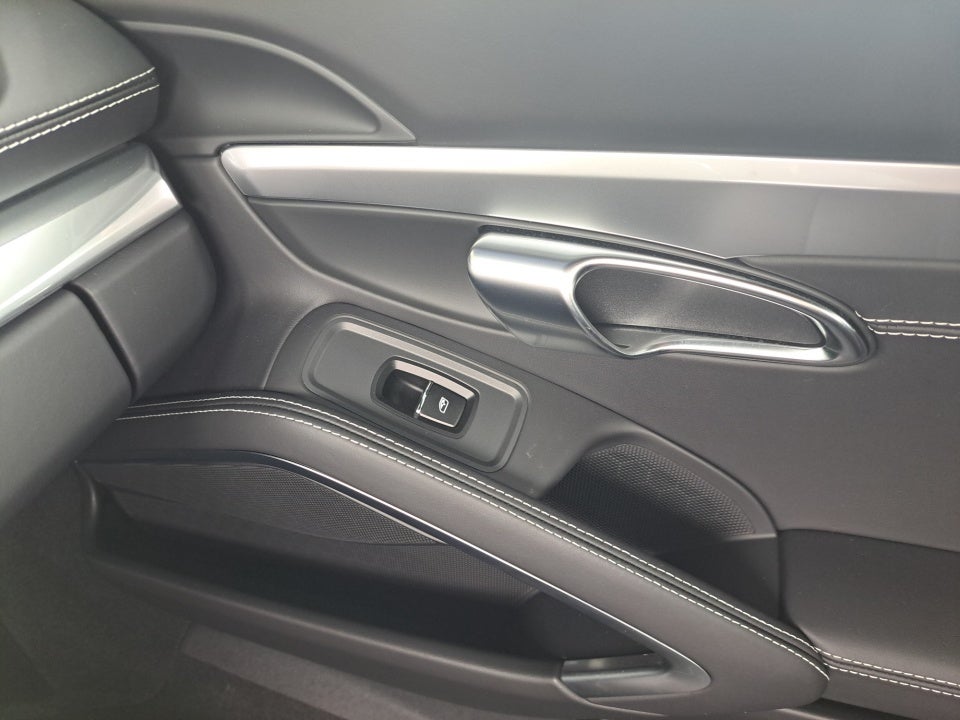 2024 Porsche 718 Cayman Style Edition