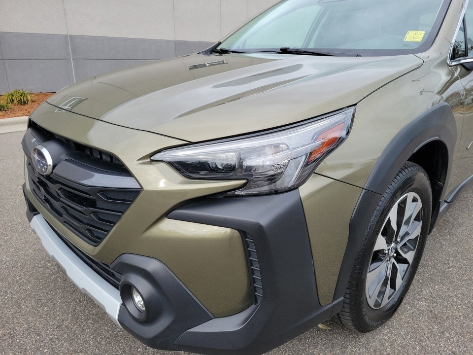 2023 Subaru Outback Touring XT