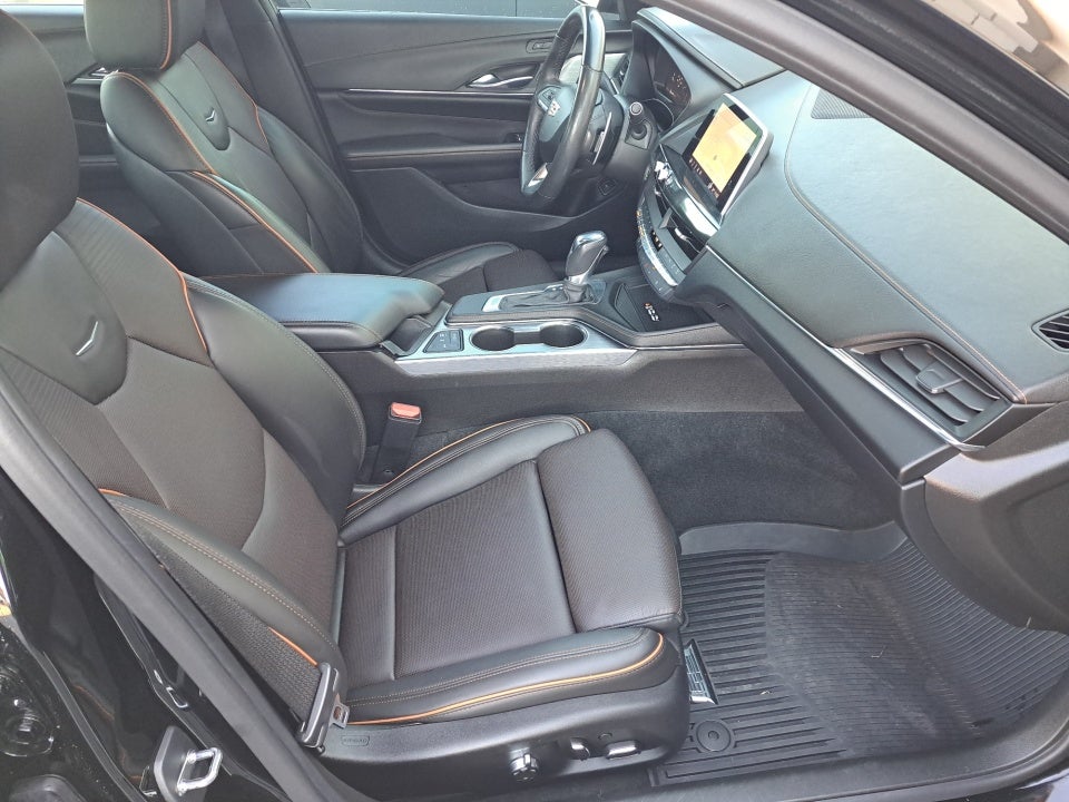 2022 Cadillac CT4 Sport