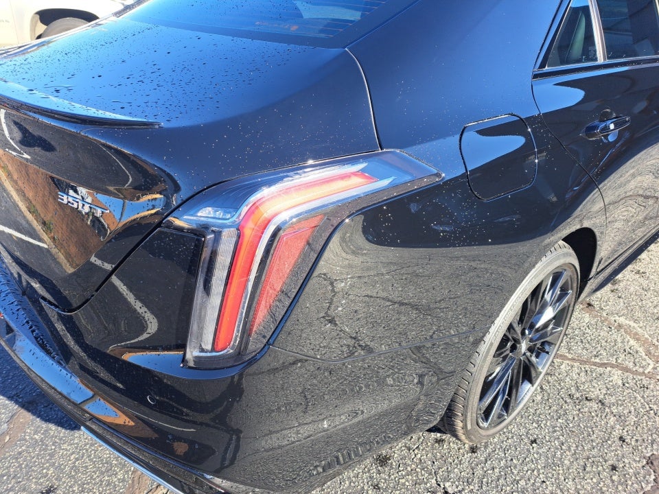 2022 Cadillac CT4 Sport