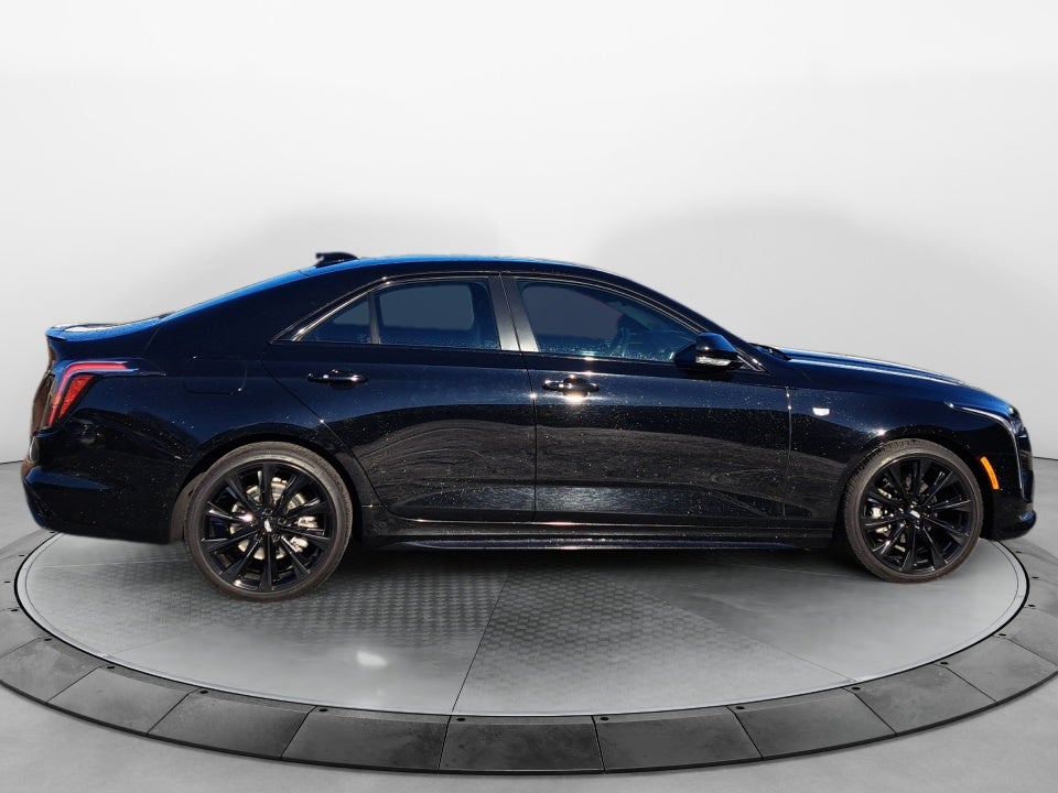 2022 Cadillac CT4 Sport