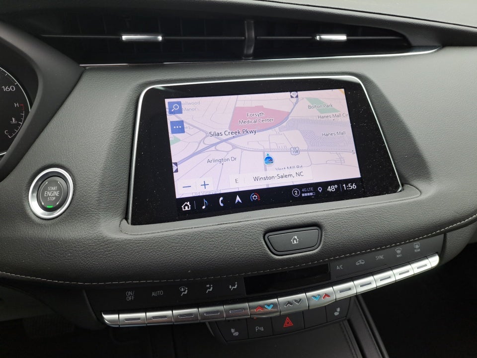 2023 Cadillac XT4 AWD Luxury