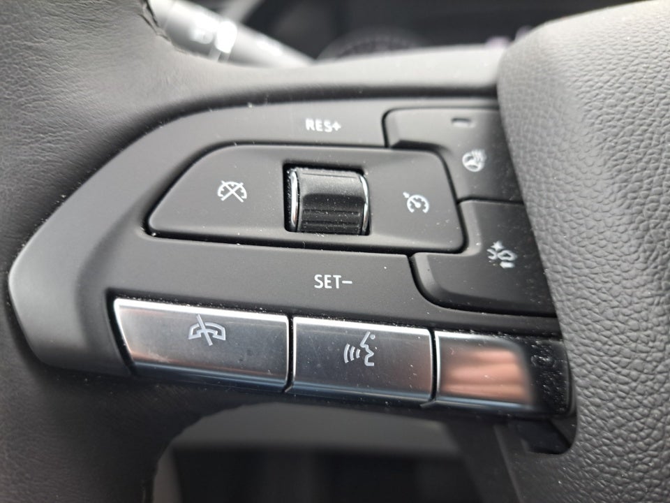 2023 Cadillac XT4 AWD Luxury