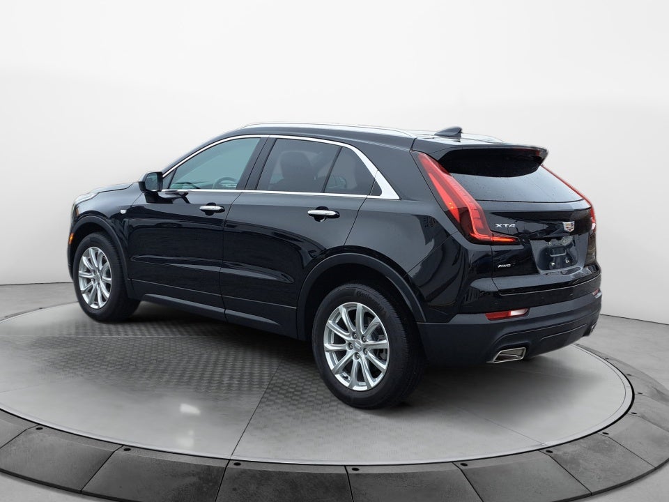 2023 Cadillac XT4 AWD Luxury
