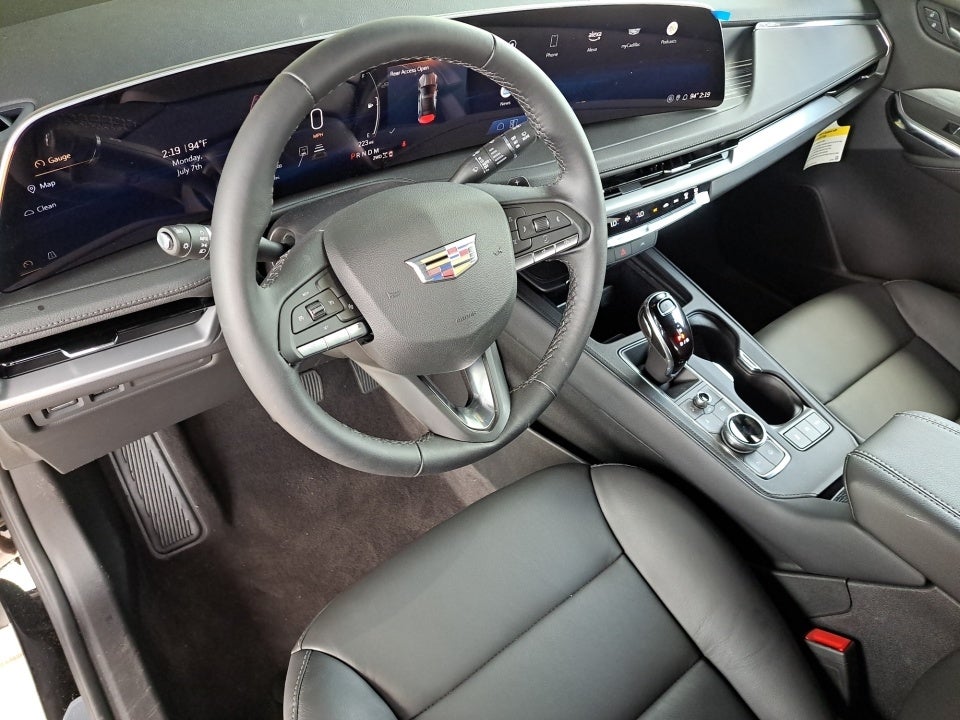 2025 Cadillac XT4 AWD Premium Luxury