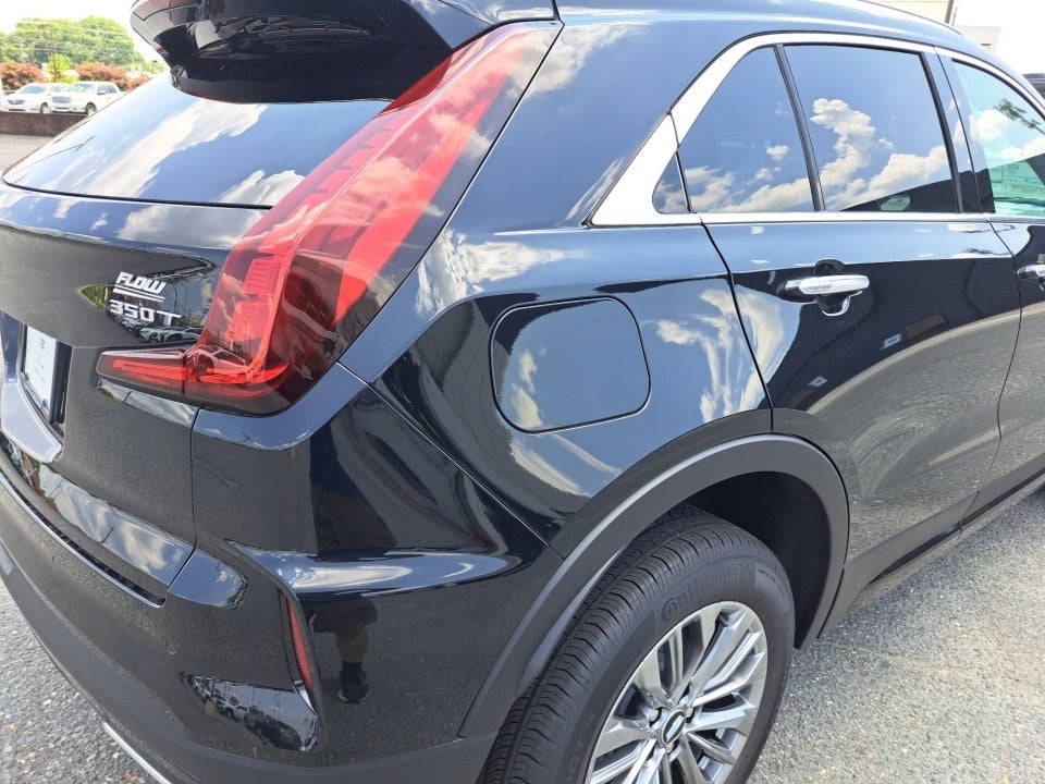 2025 Cadillac XT4 AWD Premium Luxury