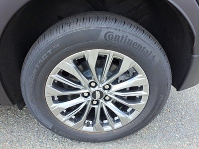 2025 Cadillac XT4 AWD Premium Luxury