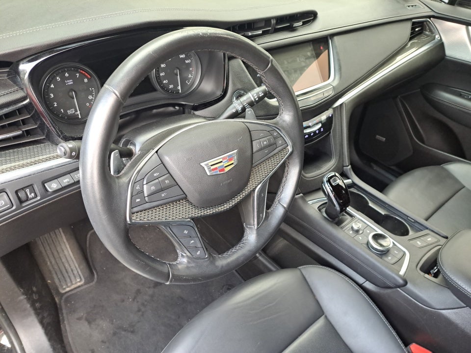 2022 Cadillac XT5 AWD Sport