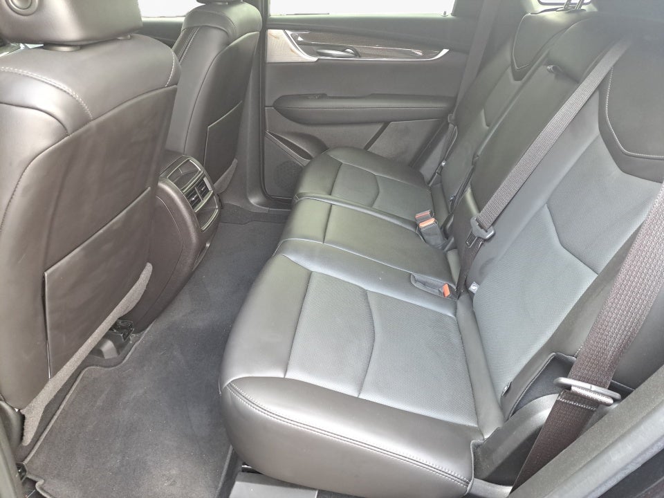 2022 Cadillac XT5 AWD Sport