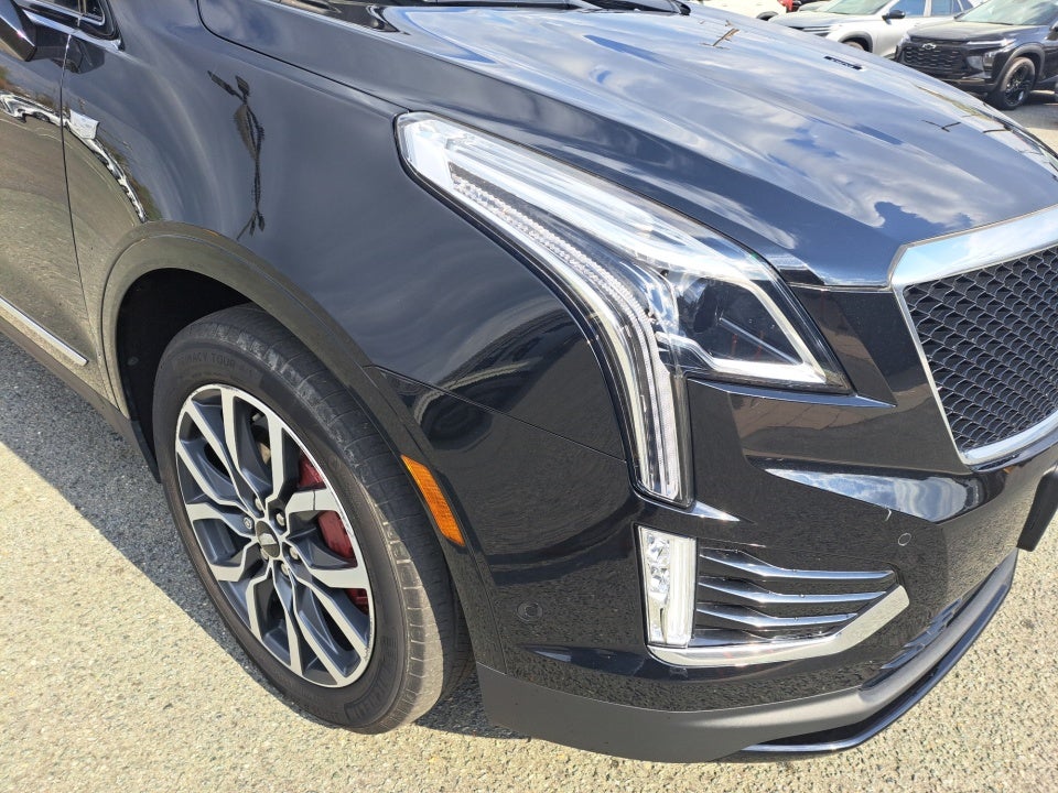 2022 Cadillac XT5 AWD Sport