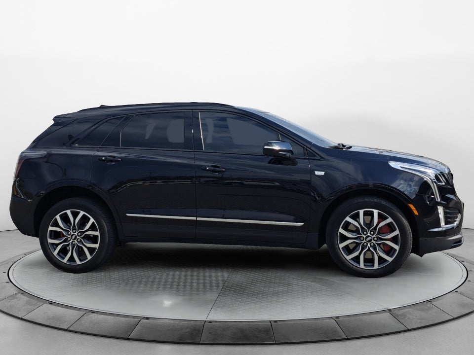 2022 Cadillac XT5 AWD Sport