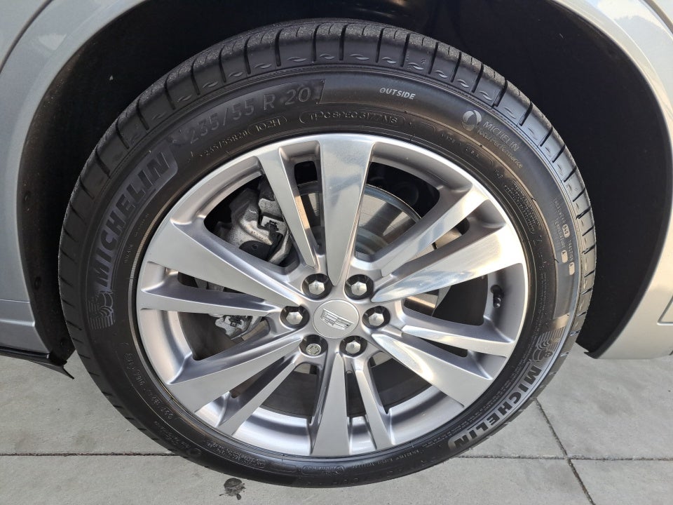 2024 Cadillac XT6 FWD Premium Luxury