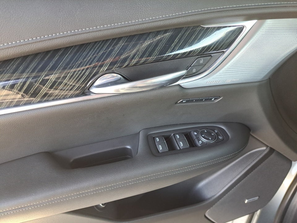 2024 Cadillac XT6 FWD Premium Luxury