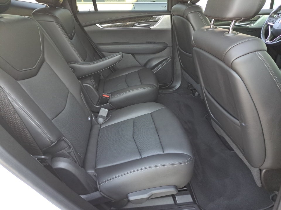 2023 Cadillac XT6 AWD Sport