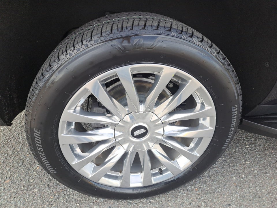 2022 Cadillac Escalade ESV 4WD Premium Luxury