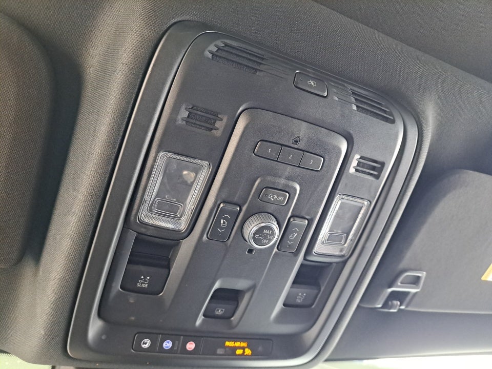 2022 Cadillac Escalade ESV 4WD Premium Luxury