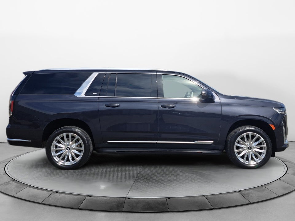 2022 Cadillac Escalade ESV 4WD Premium Luxury