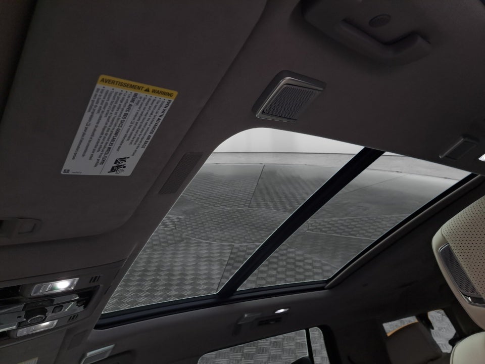 2025 Cadillac Escalade ESV Sport Platinum