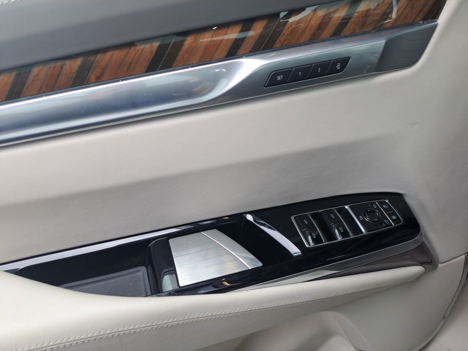 2025 Cadillac Escalade ESV Sport Platinum