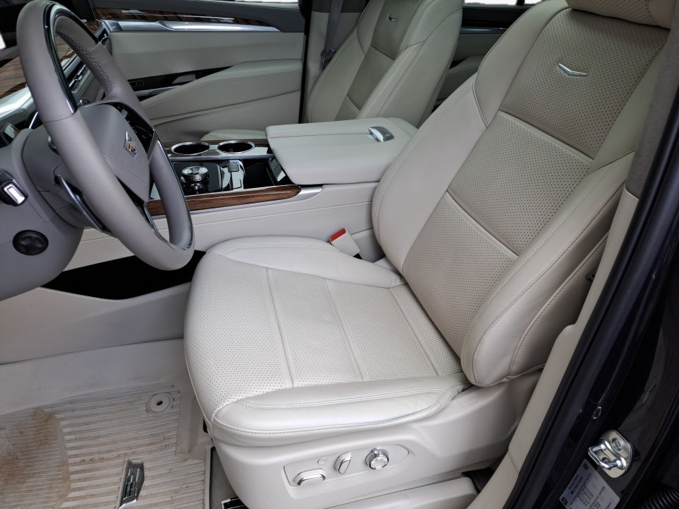 2025 Cadillac Escalade ESV Sport Platinum