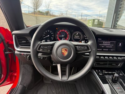 2022 Porsche 911 Carrera