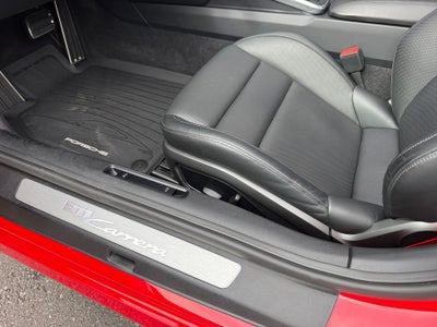 2022 Porsche 911 Carrera