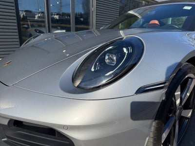 2025 Porsche 911 Carrera