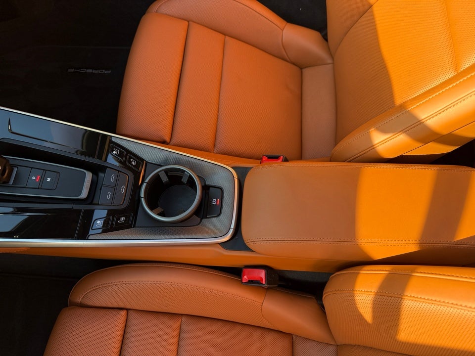 2025 Porsche 911 Carrera