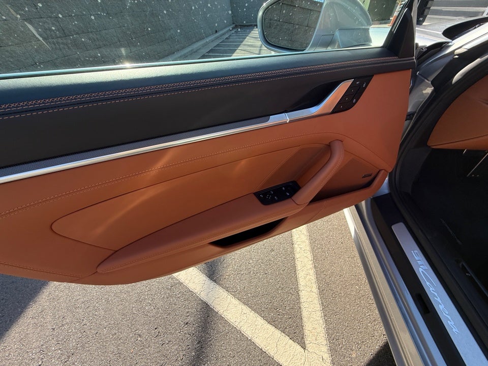 2025 Porsche 911 Carrera