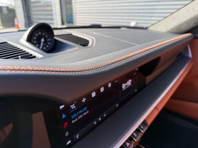 2025 Porsche 911 Carrera